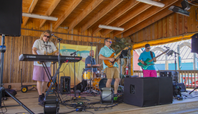 LIVE MUSIC - Sunburners-3